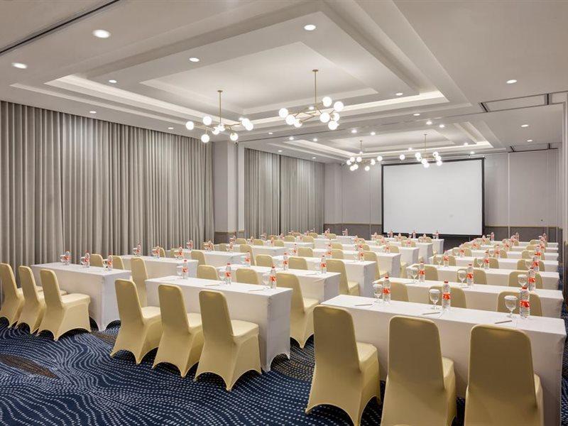 Hotel Santika Pasir Koja Bandung Luaran gambar