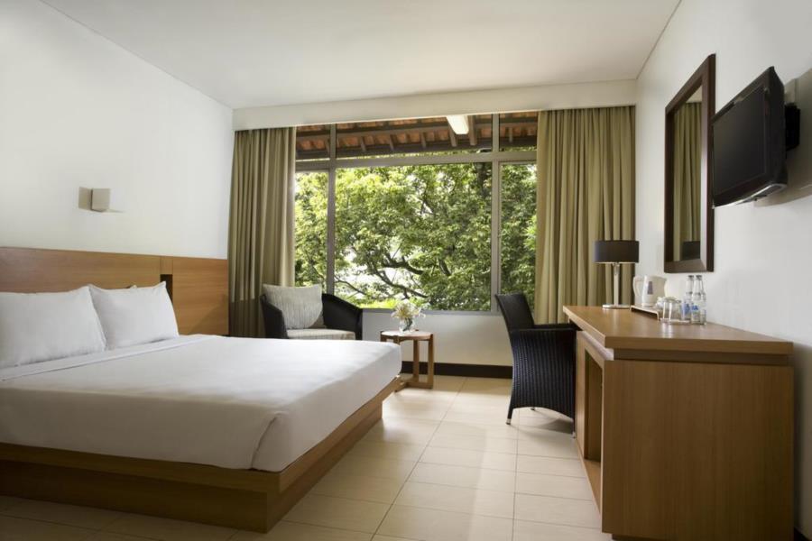 Hotel Santika Pasir Koja Bandung Luaran gambar