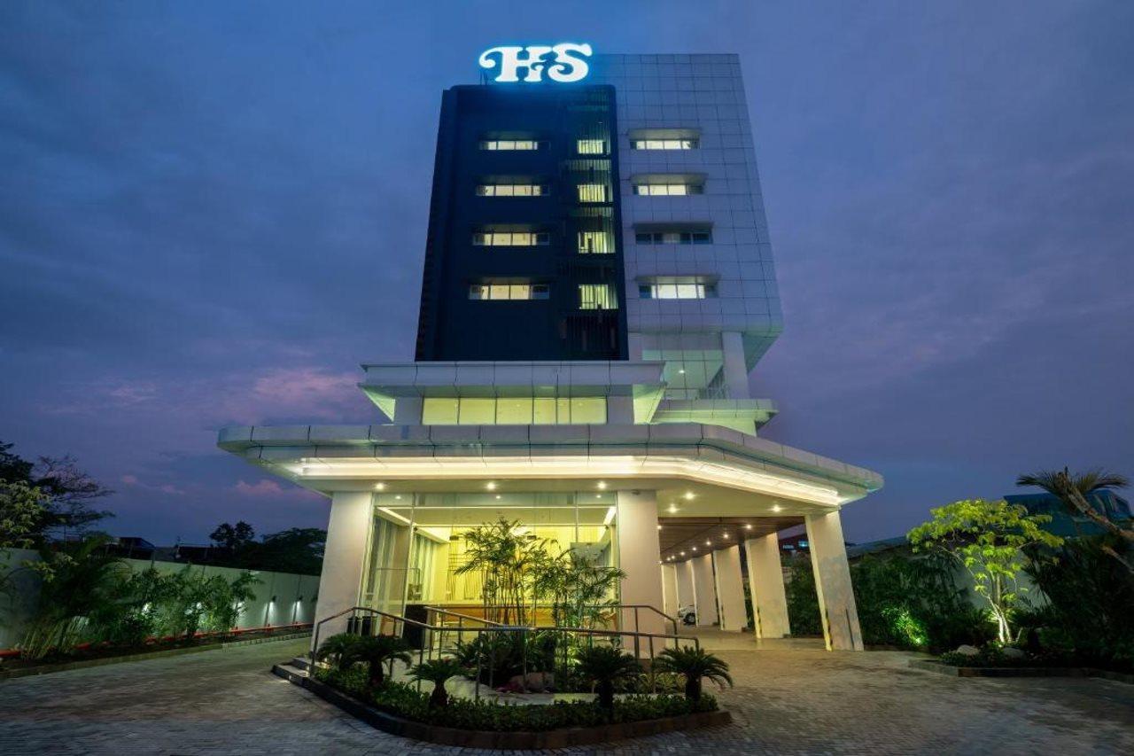 Hotel Santika Pasir Koja Bandung Luaran gambar