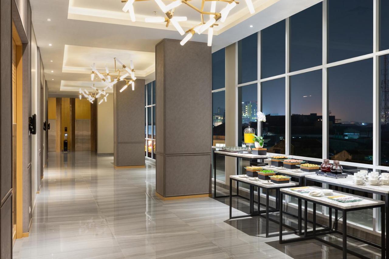 Hotel Santika Pasir Koja Bandung Luaran gambar