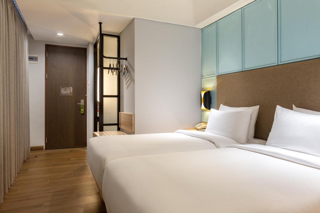 Hotel Santika Pasir Koja Bandung Luaran gambar