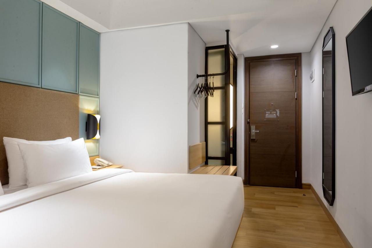 Hotel Santika Pasir Koja Bandung Luaran gambar